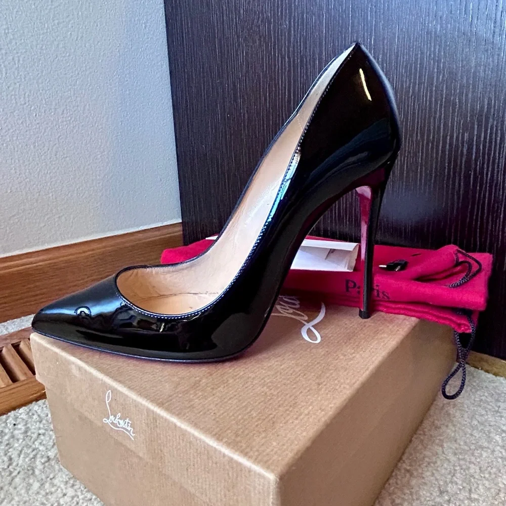 Christian Louboutin - Pigalle Follies 100 - Picture 13 of 14